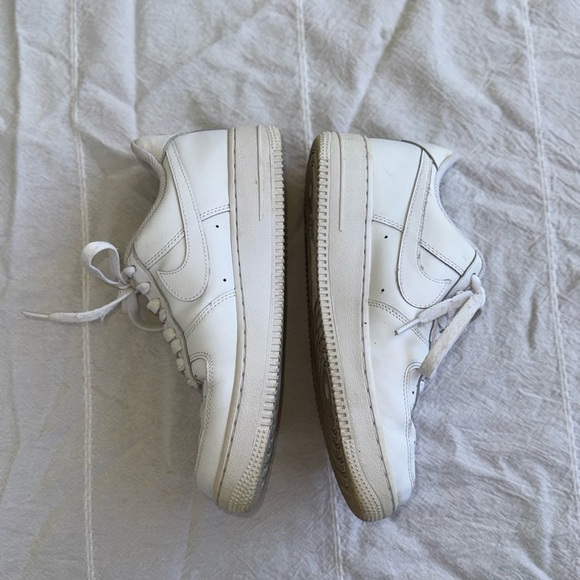 Nike White Sneakers - Picture 7 of 7